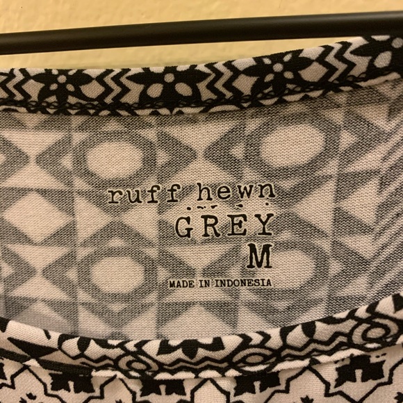 Ruff Hewn Printed Ruffle Top - Picture 3 of 3